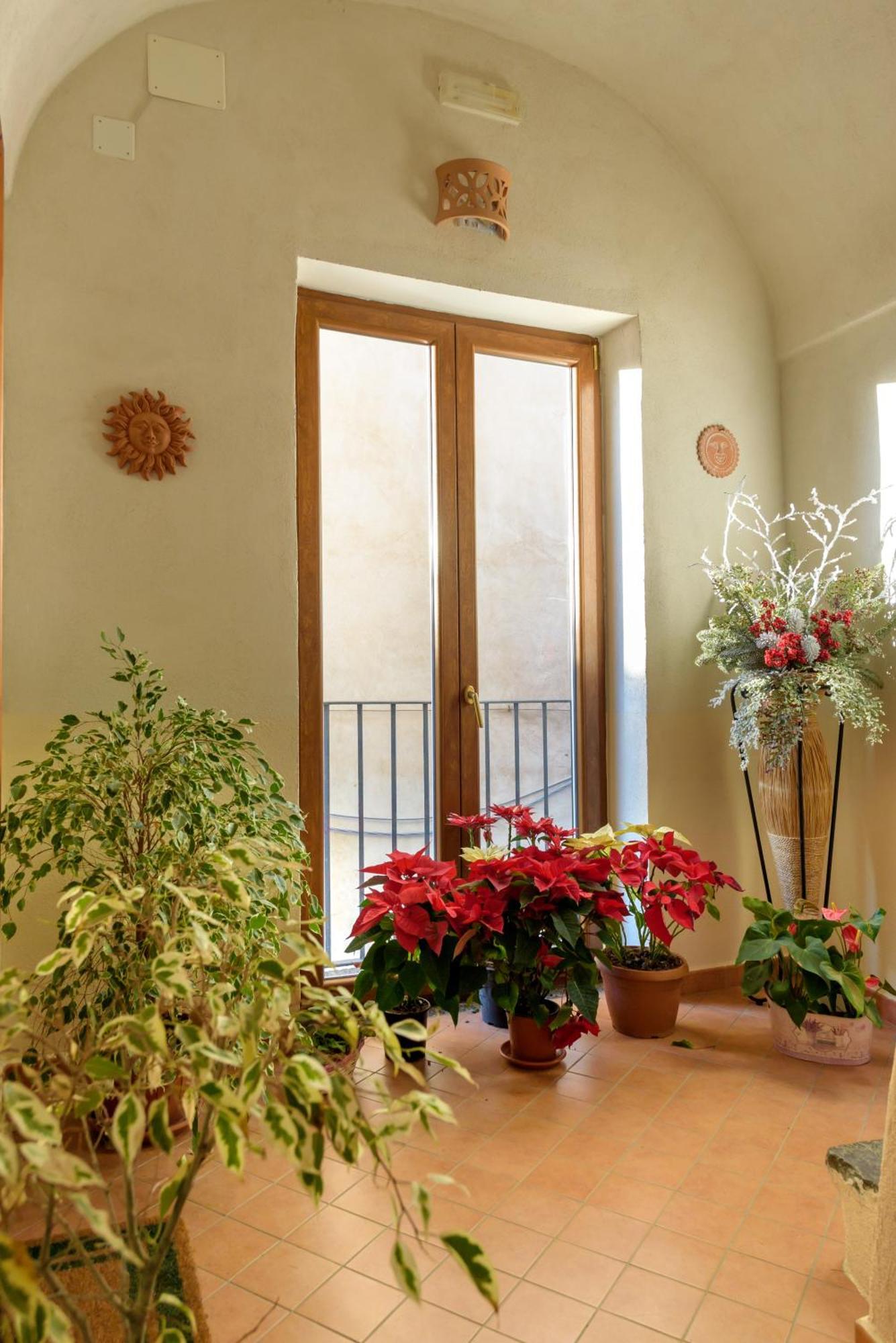 Il Giardino Dei Gigli Apartment Meta Room photo